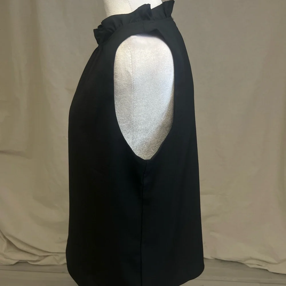 J. Crew Black Sleeveless Ruffle-Neck Shell Blouse Sz S Preppy Classic Office - Picture 3 of 7